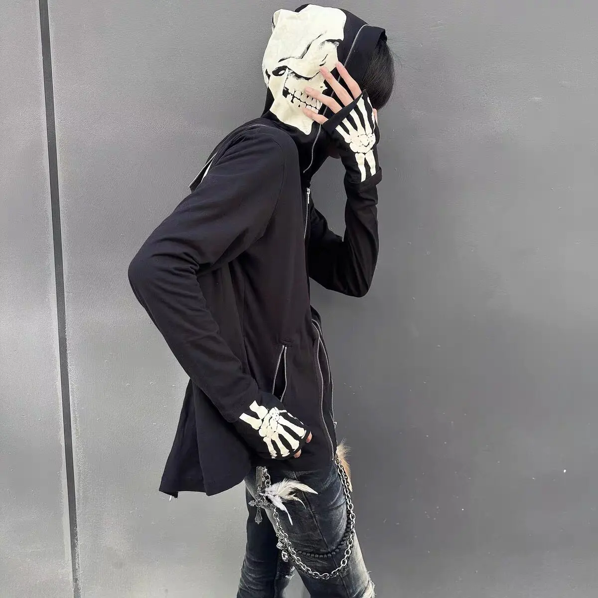 

Светящаяся толстовка с капюшоном на молнии с принтом черепа, в ретро-стиле, молодежная, хлопковая, стандартного кроя, унисекс, весенняя мода