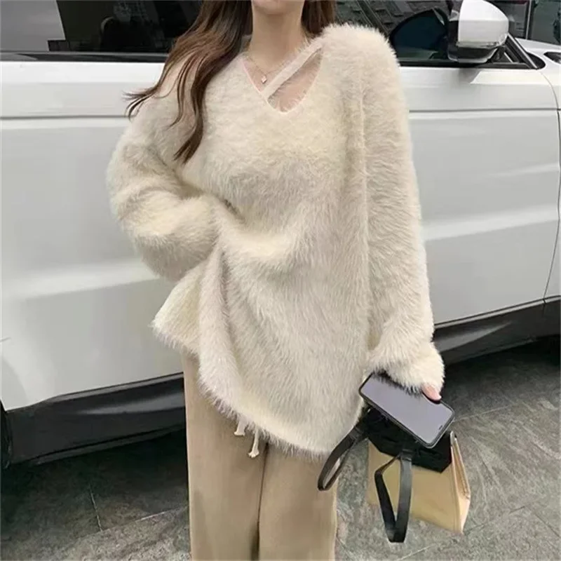 

Mink-like soft waxy sweater sweater female autumn and winter gentle lazy wind fashion wearing a niche design top. cardigans