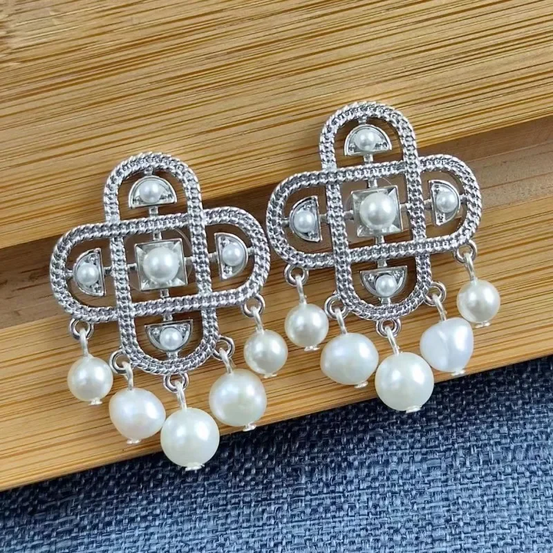 

Fashion Jewelry Vintage Chinese Knot Earrings with Irregular Pearl Tassels Elegant Jewelry for Women