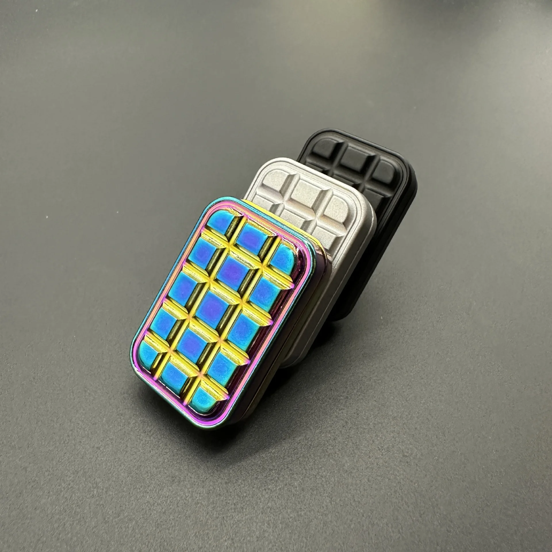 ของเล่นฟิดเจ็ตแม่เหล็กโลหะรูปช็อกโกแลต 1 ชิ้น ของเล่นฟิดเจ็ตสำหรับผู้ใหญ่ ของเล่น EDC บรรเทาความวิตกกังวล ของเล่นแก้เบื่อสำหรับผู้มีภาวะสมาธิสั้น