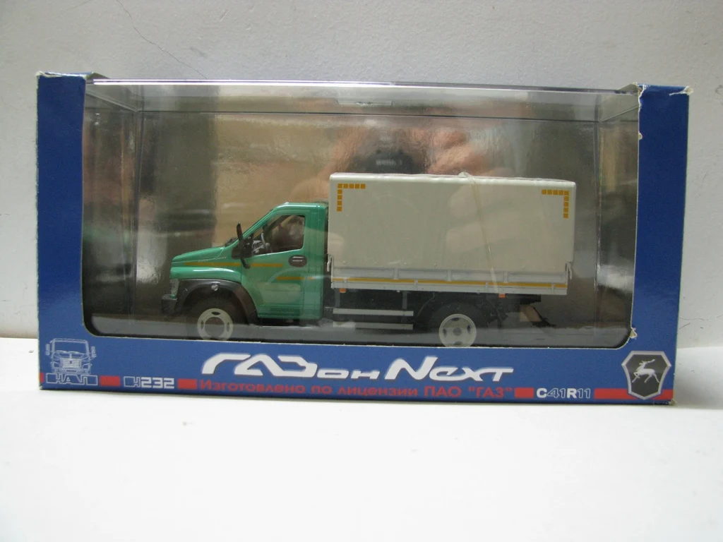 

Литой под давлением масштаб 1:43 HAM ABTONPOM GAZ C41 R11, русский зеленый сплав, модель автомобиля, Коллекционная игрушка, подарок, сувенир, украшение для дисплея