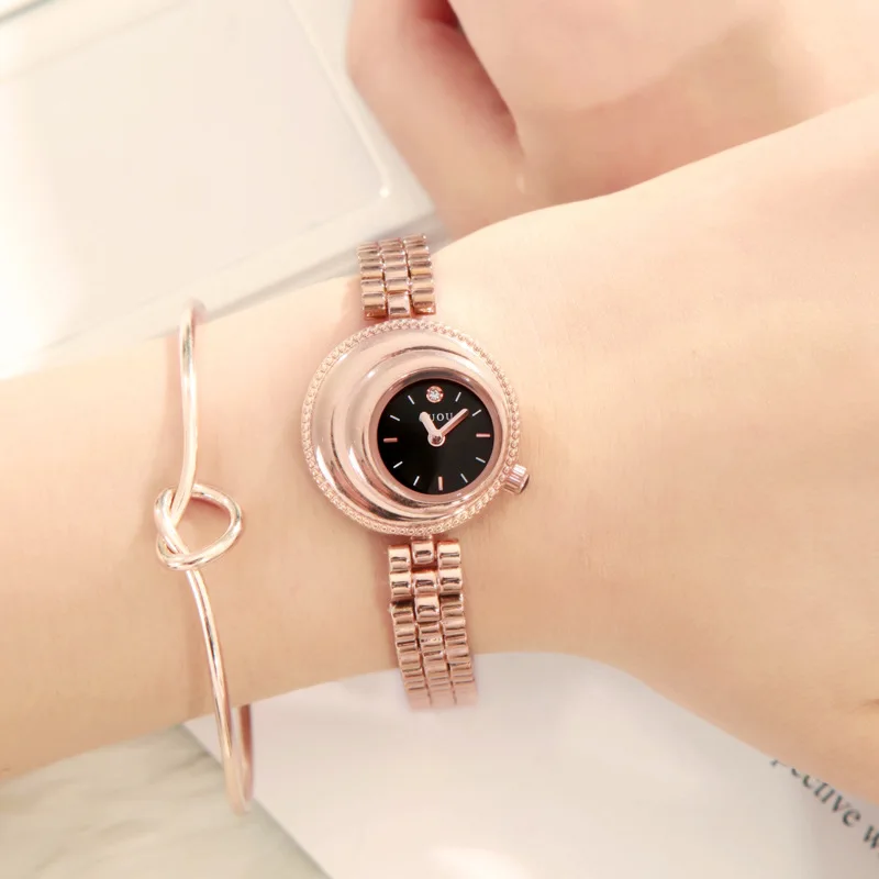 Women'S WatchKoreanStyleSimple And FashionableTrendyEuropean And American CasualRetroSmall And MiniBraceletStyle Watch For Women