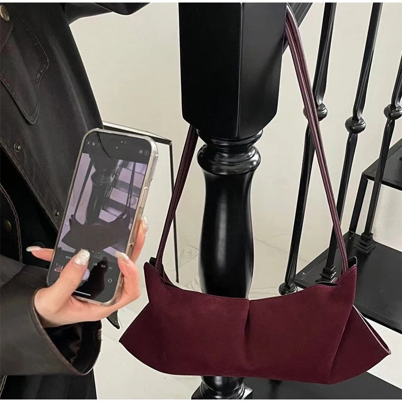 Fashion Pleated Bag Light Luxury Retro Simple Solid Color Shoulder Bag Brand New Advanced Commuter Versatile Women's Handbag