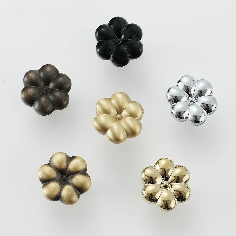 Nordic Furniture Knobs Luxury Brass Knobs and Handles for Drawers Multiple Color Options Beauty Knobs and Decorative Handles