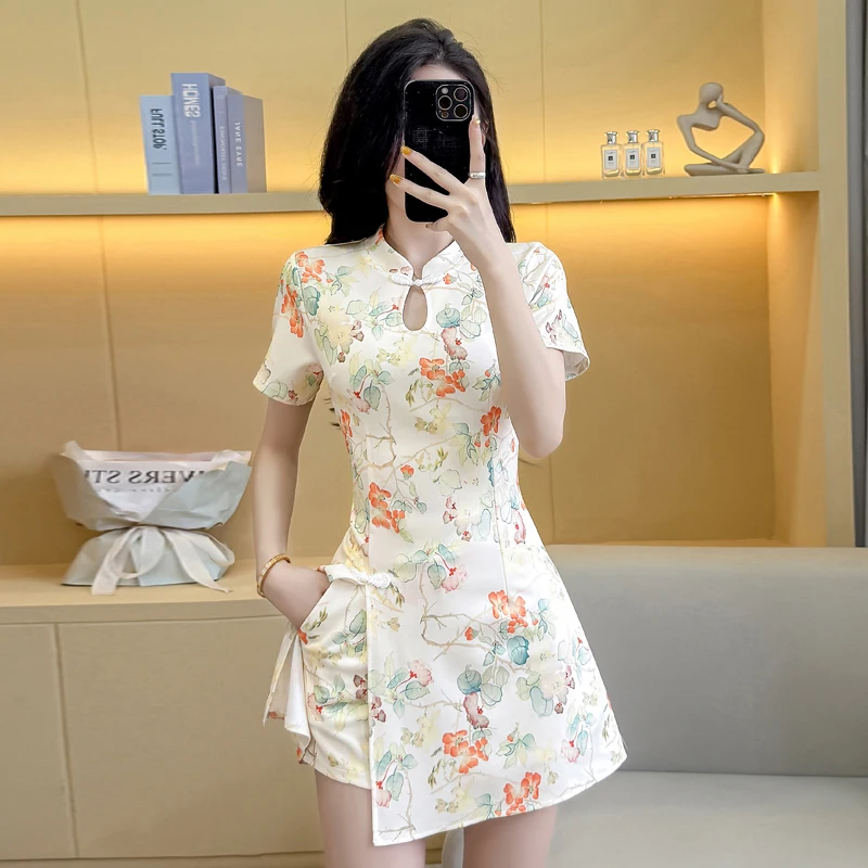 

Floral Stretch Cheongsam Set - Modern Qipao Dress & Shorts 2-Piece Outfit for Women (XS-2XL)