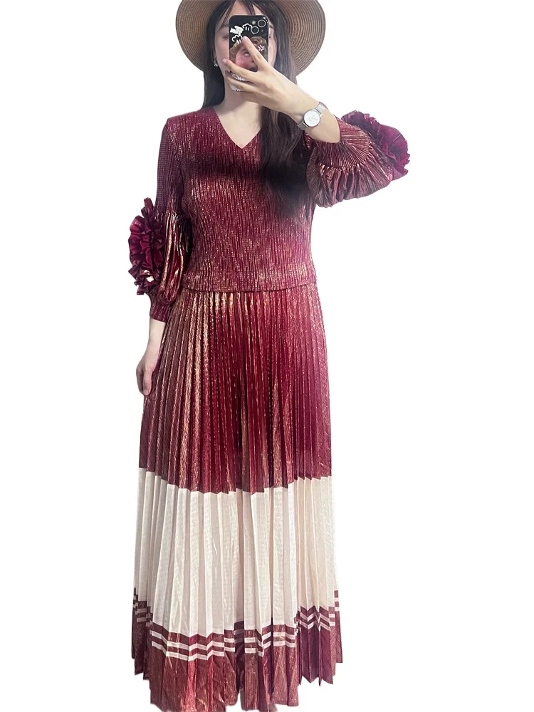 

Miyake Pleated Dress for Women 2025 New Gold-toned Contrasting Color Spliced Printed V-neck Lantern Sleeves Large-size Dresses