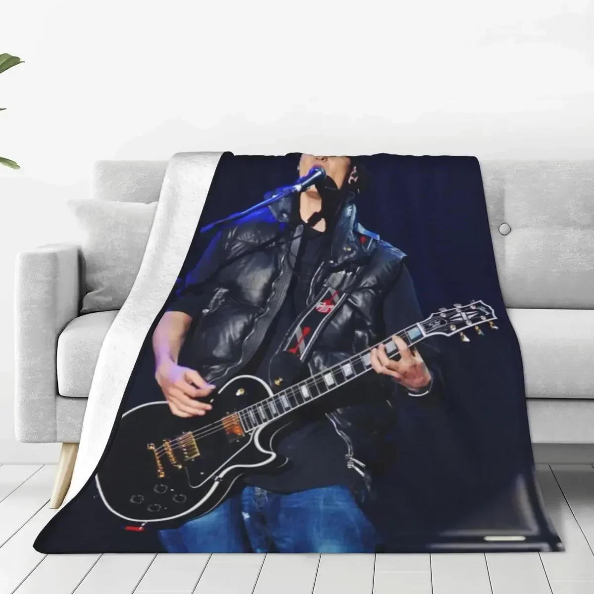 

Tom Kaulitz Inspired Guitarist Wall Decor Soft Warm Throw Blanket for Chair Travel Bedspread Poster Prints Decor Home Art