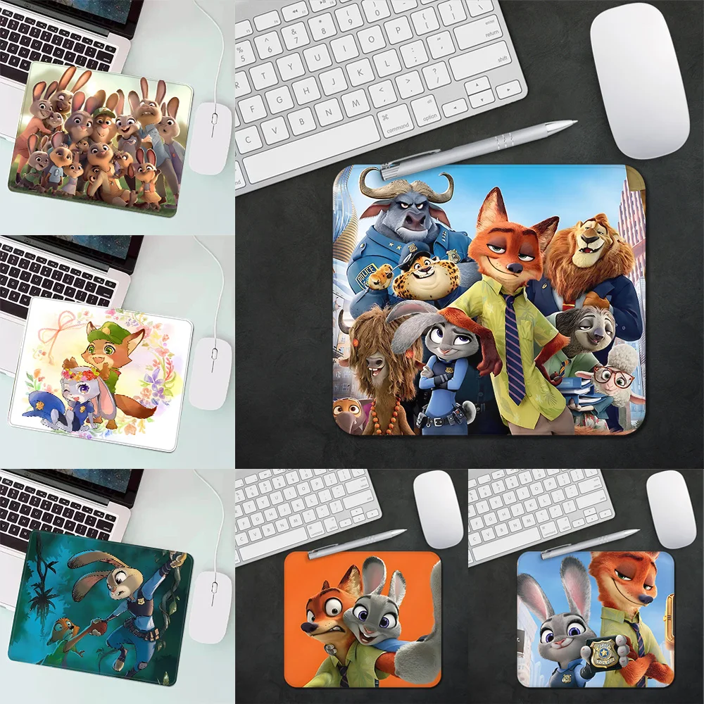 

Cartoon Zootopias Gaming Mouse Pad XS Small Mousepad For PC Gamer Desktop Decoration Office Mouse Mat Deskmat Rug