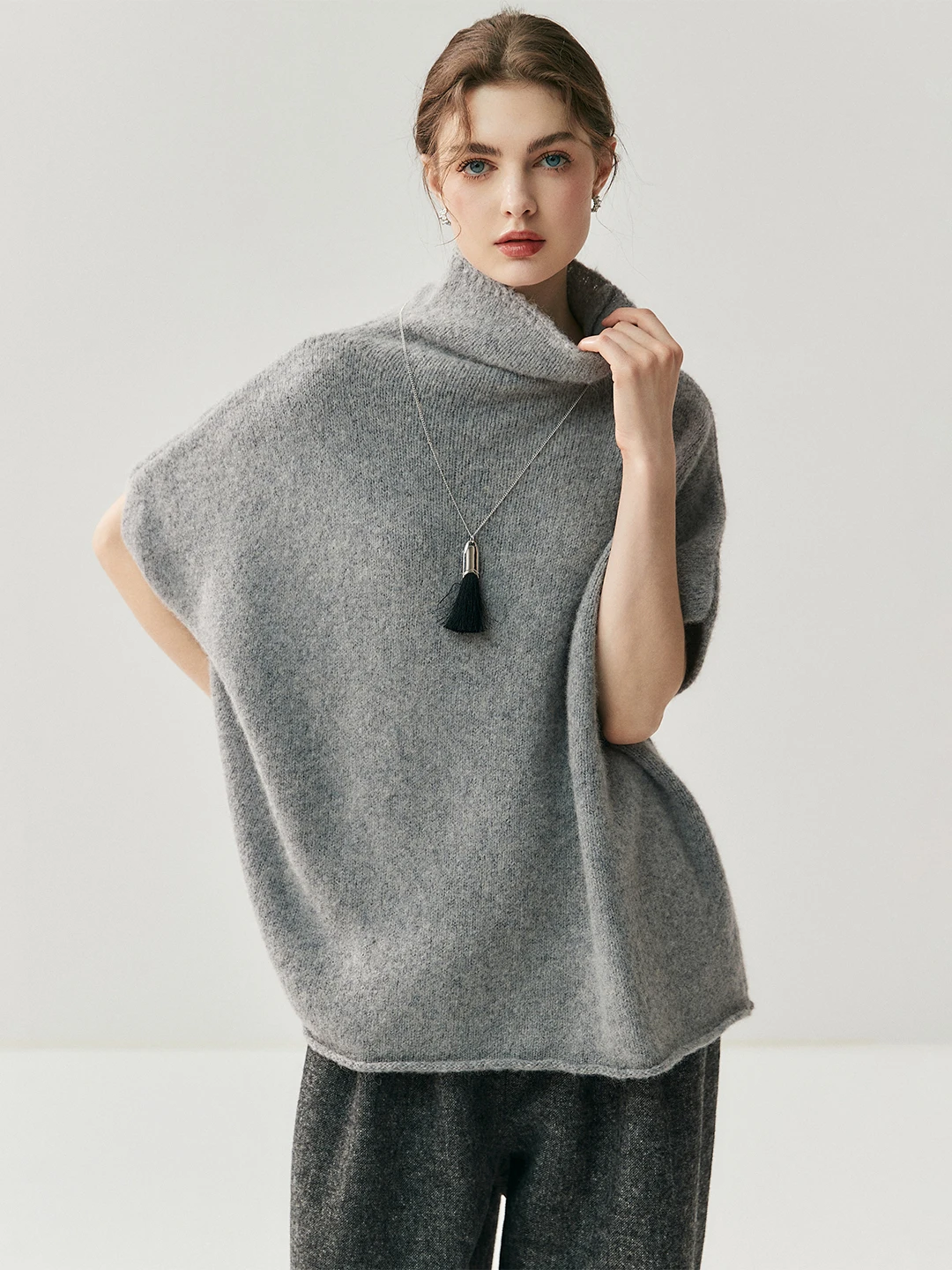 

Ladies' Casual Sle High Collar Batwing Sve Knitted Sweater Loose Fit Overhead Cowl Ne Faionable Warm Woolen Coat