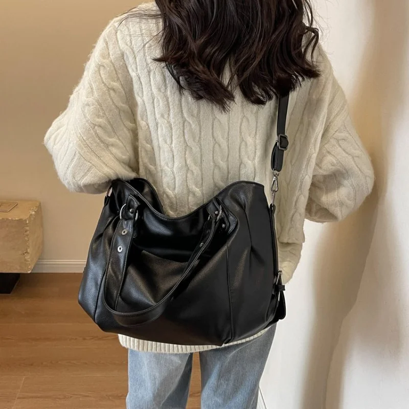 

Элегантная женская винтажная кожаная классическая сумка для повседневного отдыха и бизнеса, простой однотонный дизайн