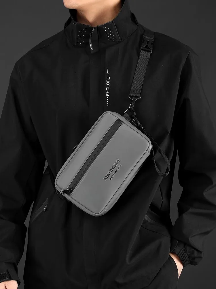 

Men's Small Crossbody Bag Lightweight Commuter Phone Chest Bag Faionable Summer Outdoor Bag Soft Nylon Material Zip Closure