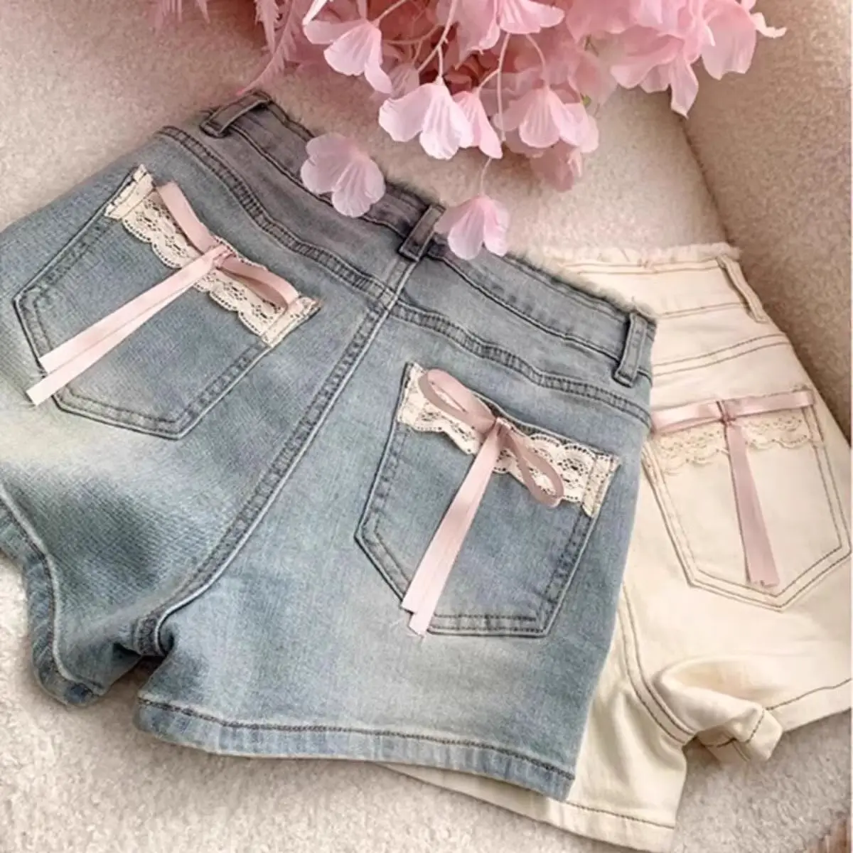 Pure Lace Bow Denim Shorts Women Summer New High-Waisted Slim Niche Design Hot Girl Shorts