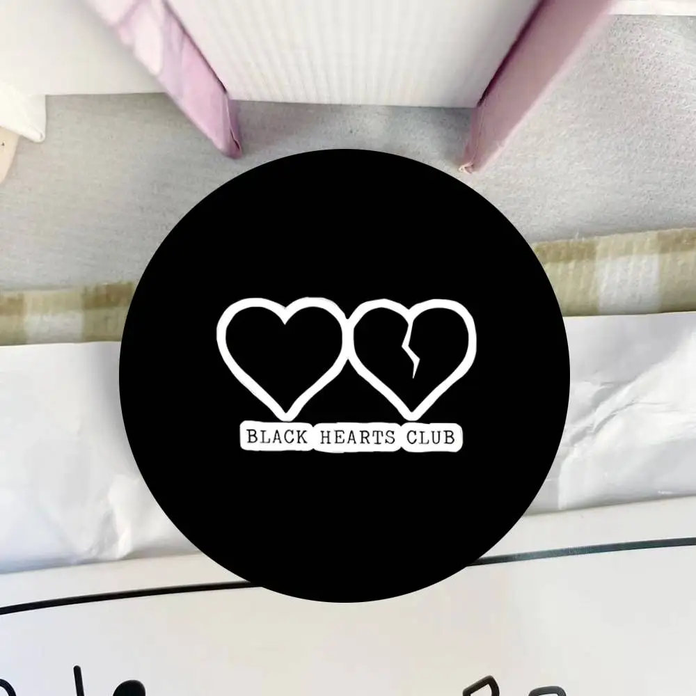 Black Hearts Club Round Badges Can Be Used To Decorate Clothes And Backpack Pins