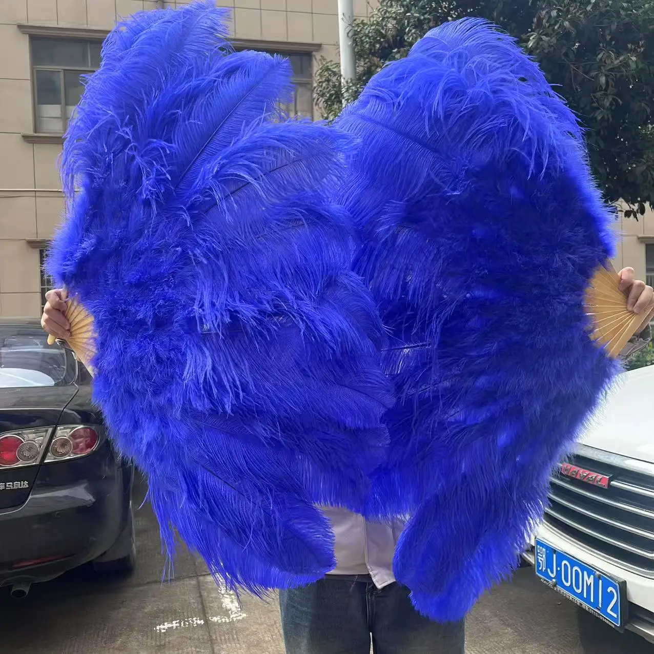 

13Bone 130cm Royal Blue Ostrich Plumes Fan Handheld Foldable Theater Cosplay Carnival Party Stage Performance Decoration Feather