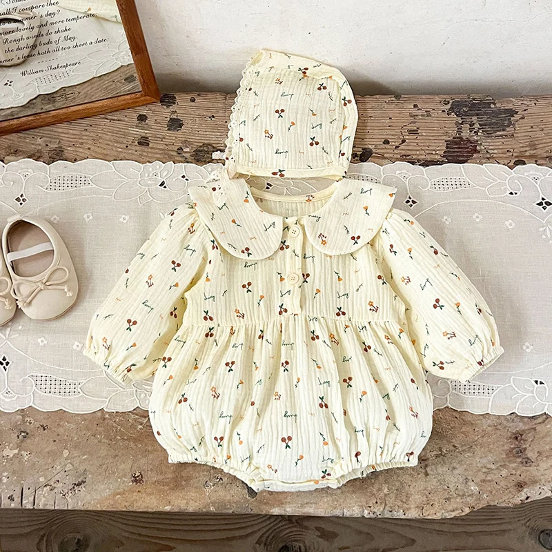 

Новинка 2023 года, весенняя детская одежда для детей 0-24 месяцев, боди для новорожденных девочек + шапка, хлопковый комбинезон с длинными рукавами и принтом для маленьких девочек