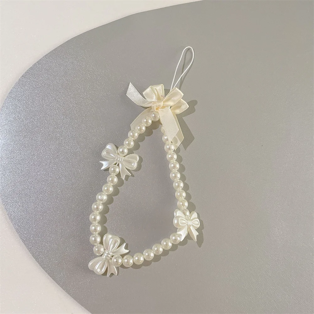 1szt Akrylowy łańcuszek do telefonu komórkowego DIY Ręcznie robione perłowe serce Bowknot Bear Beads dla kobiet Dziewczyny Urok Telefon Smycz Wisząca Lina