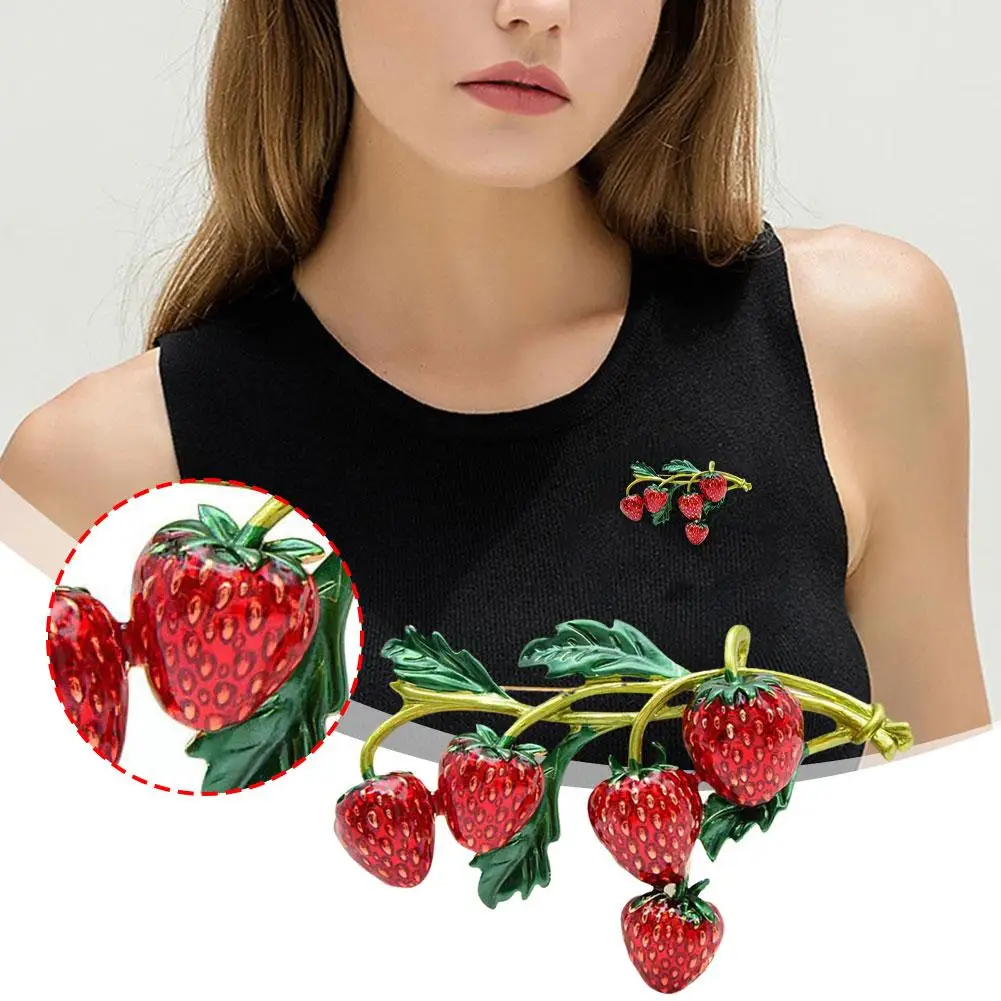 New High-end Enamel Strawberry Brooches Pins Cute Flower Accessories Brooch DIY Clothing Buckle Silk Scarf Bag Hat Strawber O6U8