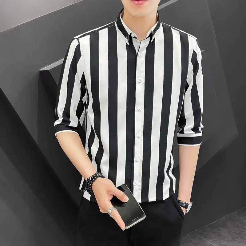 남성용 줄무늬 반팔 셔츠, 라펠 단추 패치워크, 다용도 얇은 상의, 한국 패션 트렌드, 멋진 여름