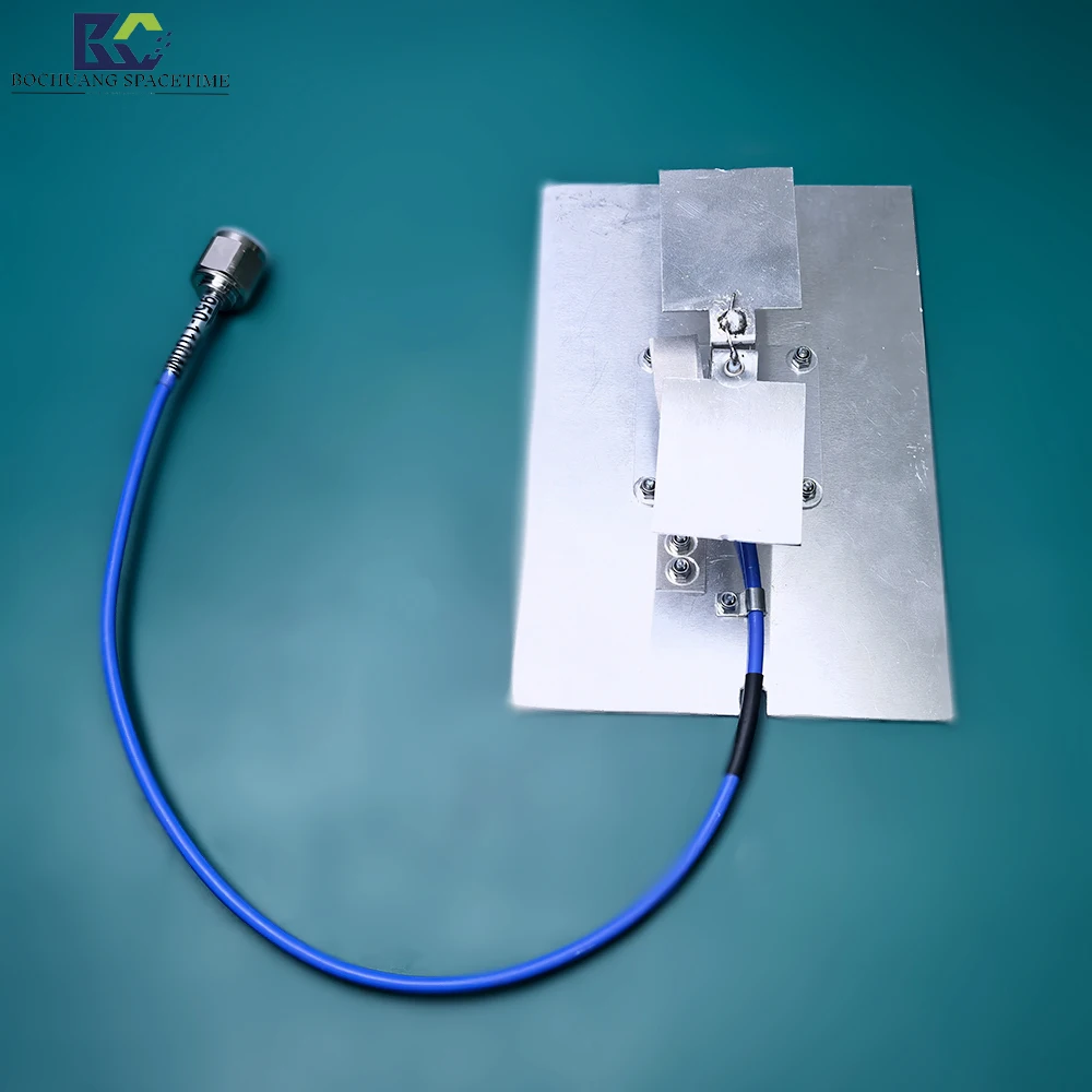 950Mhz-1100MHz bandwidth frequency flat panel antenna FPV/UAV defense directional RF antenna