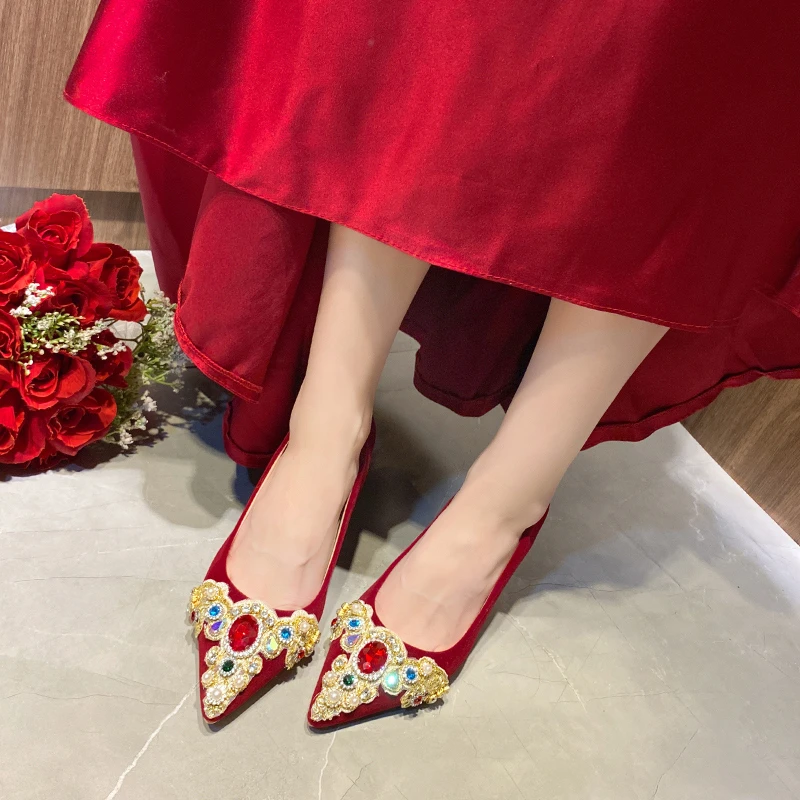 2023 Autumn New Wedding Banquet Shoes Wedding Shoes Xiuhe Wedding Chinese Red Bridal Shoes Velvet Rhinestone Dress Single