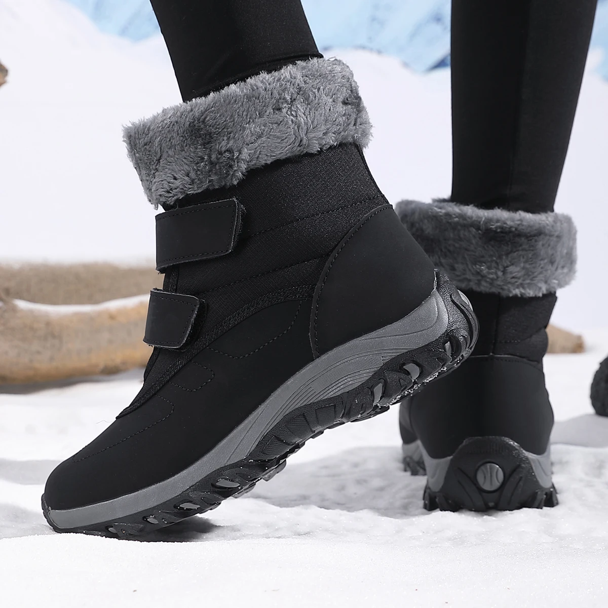 Platform Snow Shoes Boots Plush Keep Warm Men Boots Winter Ankle Boots Comfortable Walking Shoes Outdoor Hiking Boots for Women