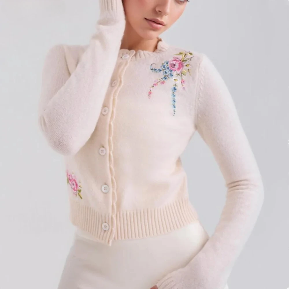

2025 Autumn Sweet Apricot Embroidery Flower Knit O neck Cardigan Women Single-breast Buttons Full Sleeve Short Sweater Knitwear