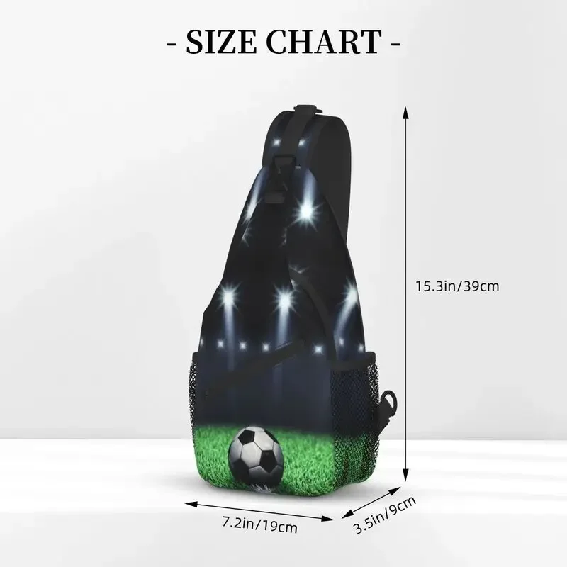 멋진 축구 스타디움 패턴 슬링 백, 여행용 남자 축구 공 팔리에, 가슴 크로스 바디 배낭 숄더 데이팩