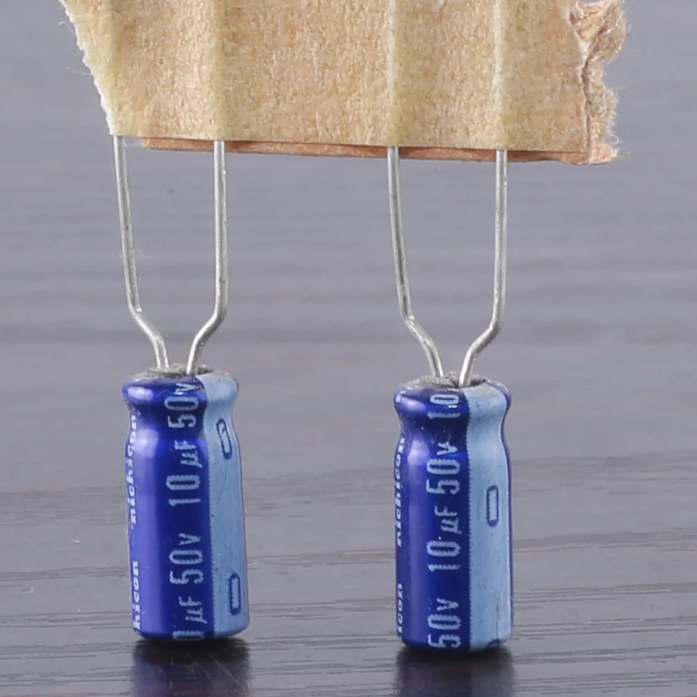 

20pcs Nichicon VX 10uF 50V 5X11mm electrolytic capacitor 85℃