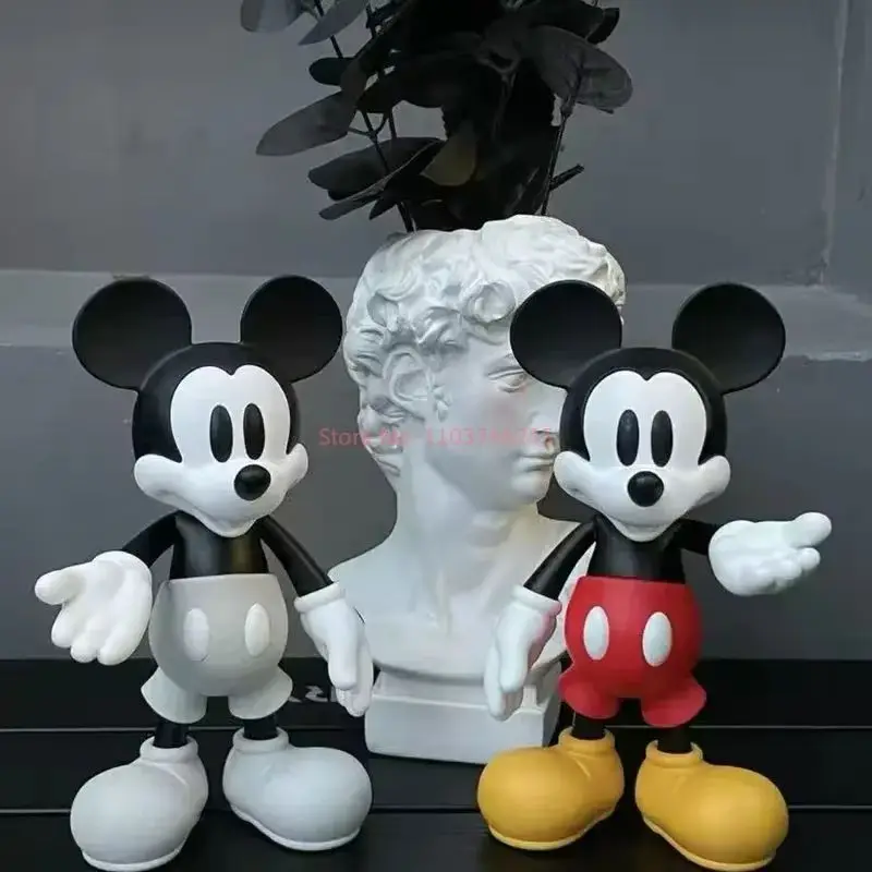 Hot Disney Vgt Mickey Anime Figuur Speelgoed Cartoon Kerst Limited Edition Pvc Standbeeld Model Pop Decoratie Schattig Kerstmis Cadeau Speelgoed