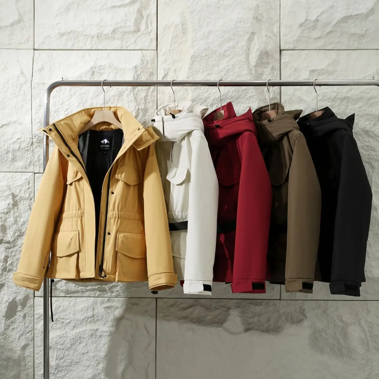 

Women's Heavyweight 90 down Tee-Proof Four-Sided Elastic Waistcoat Warmth Goose down Jaet Fem Year Goods Hat Inteated