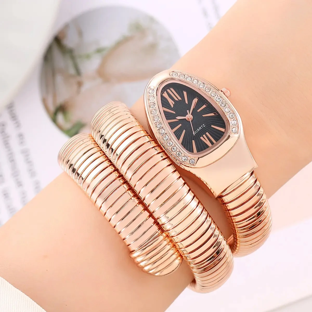1 шт., женские роскошные кварцевые часы-браслет, высококачественные модные золотые женские наручные часы, только часы