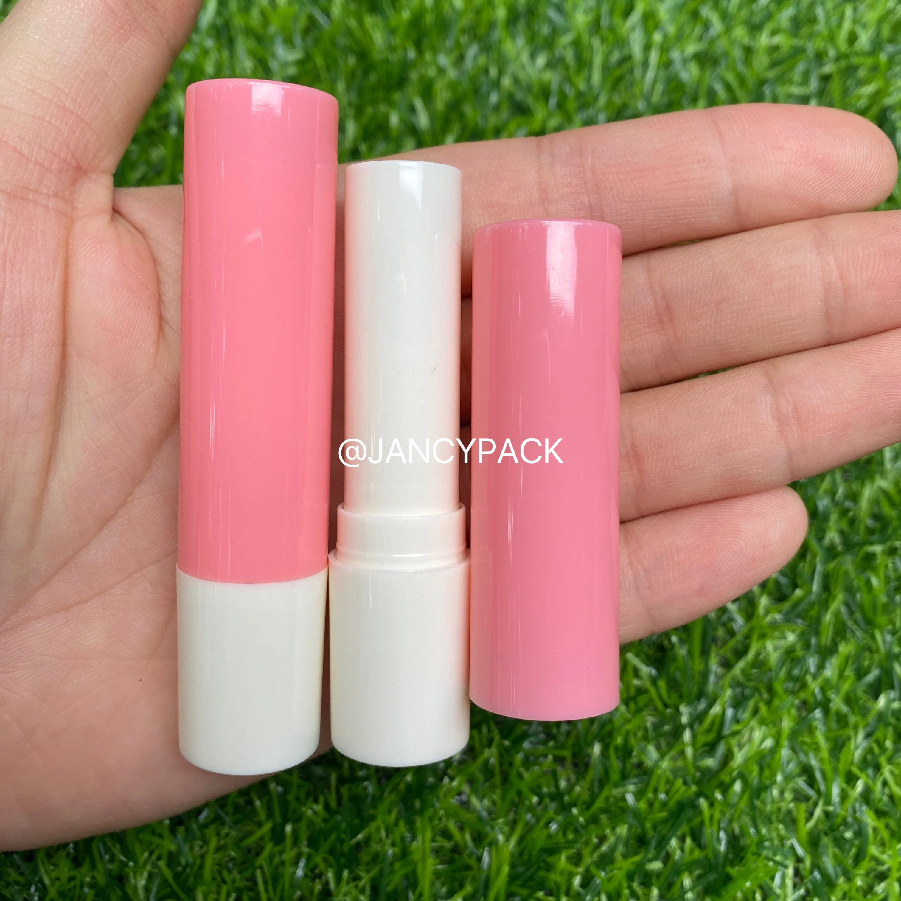 Refillable Lipstick Tube Lip Balm Containers Empty Cosmetic Containers DIY Lipstick Production Lip Balm Stick Tube Custom Logo
