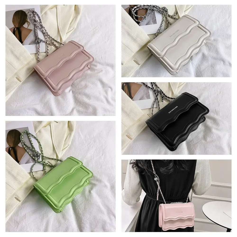 

Fashion Pu Leather Chain Crossbody Bag Ball Solid Color Classic Shoulder Bag Handbag Luxury Small Messenger Bag Streetwear