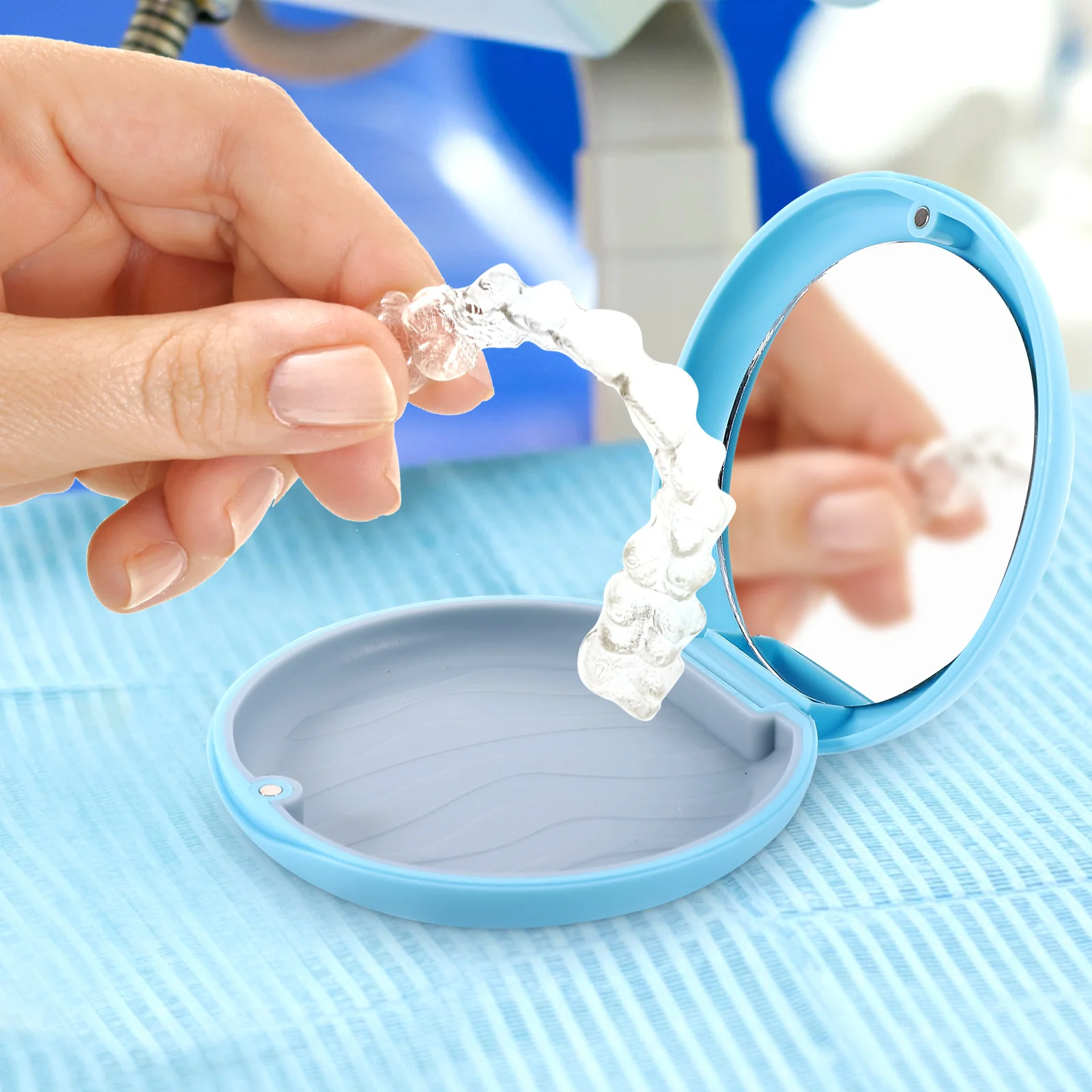 

Denture Case with Magnetic Closure Mirror Included Small Retainer Holder for Retainer Case