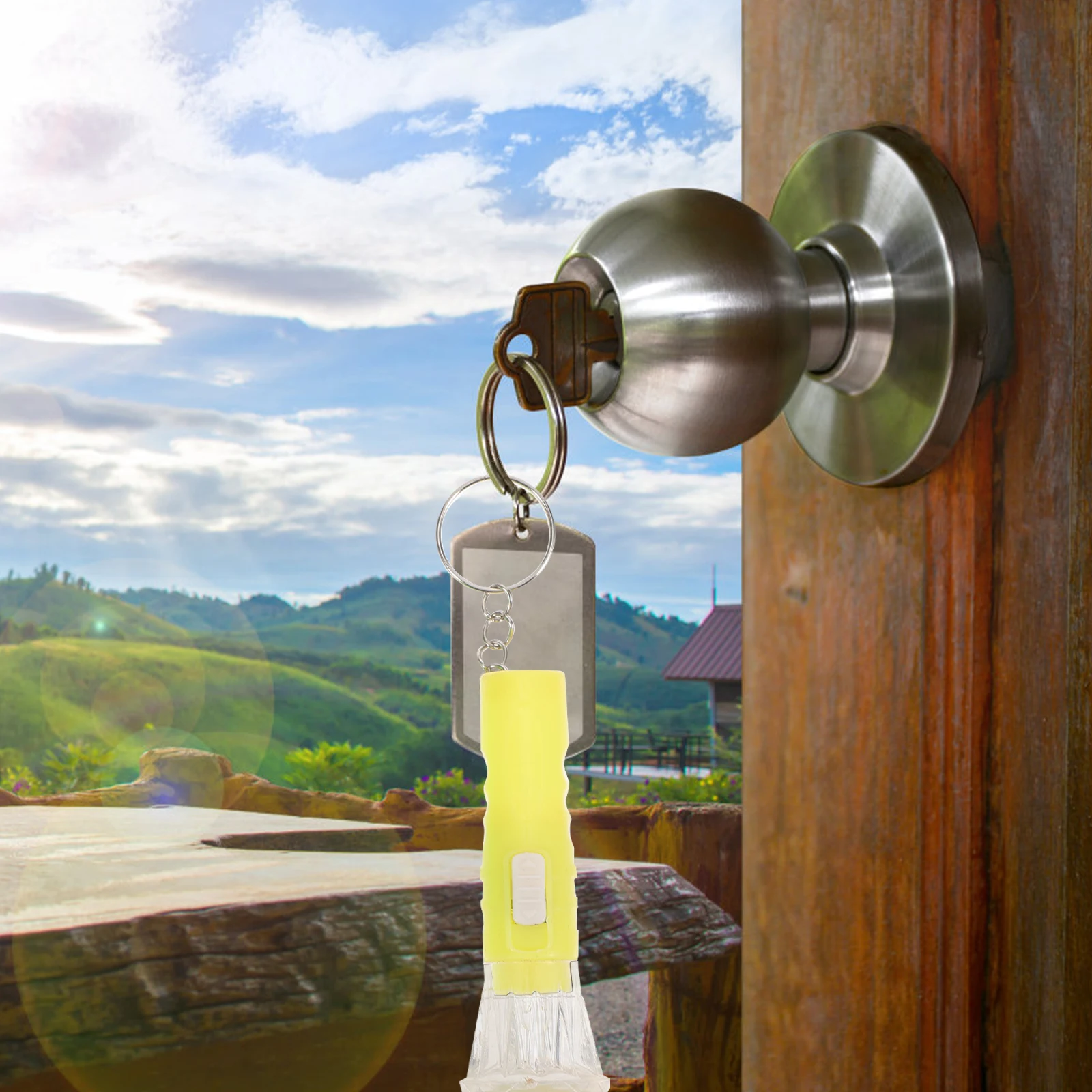 

10pcs Mini Plastic Torch Flashlight Small Pocket Keychain Flash Light Portable Keychain Lights Pendant for Home Outdoo
