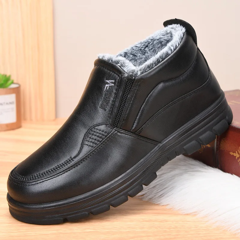 Herren-Winterstiefeletten mit Fleece-Futter, seitlichem Reißverschluss, rutschfester Sohle und Kunstlederobermaterial, warme und bequeme Alltagsschuhe für ältere Herren. – Detail 9
