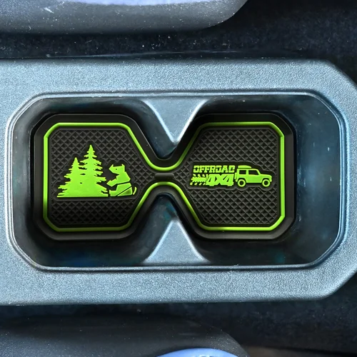 Imagen 2 del producto Almohadilla antideslizante para posavasos de coche, alfombrilla con ranura para Suzuki Jimny JB64/JB74 2019-2022, alfombrilla antideslizante, alfombrilla de bolsillo, portavasos Interior