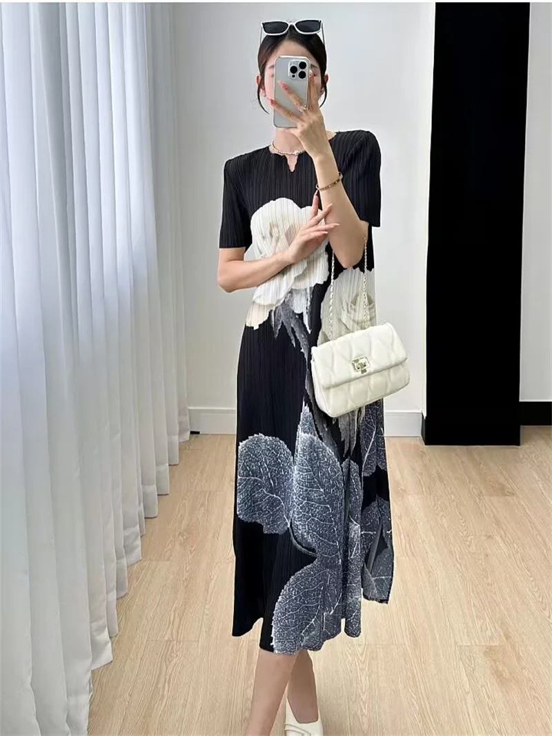 

Long Dresses Evening Dresses Pleated Summer Dress 2025 Design Sense Fashion Print Slim Loose Long Skirt Young Mother Dress New