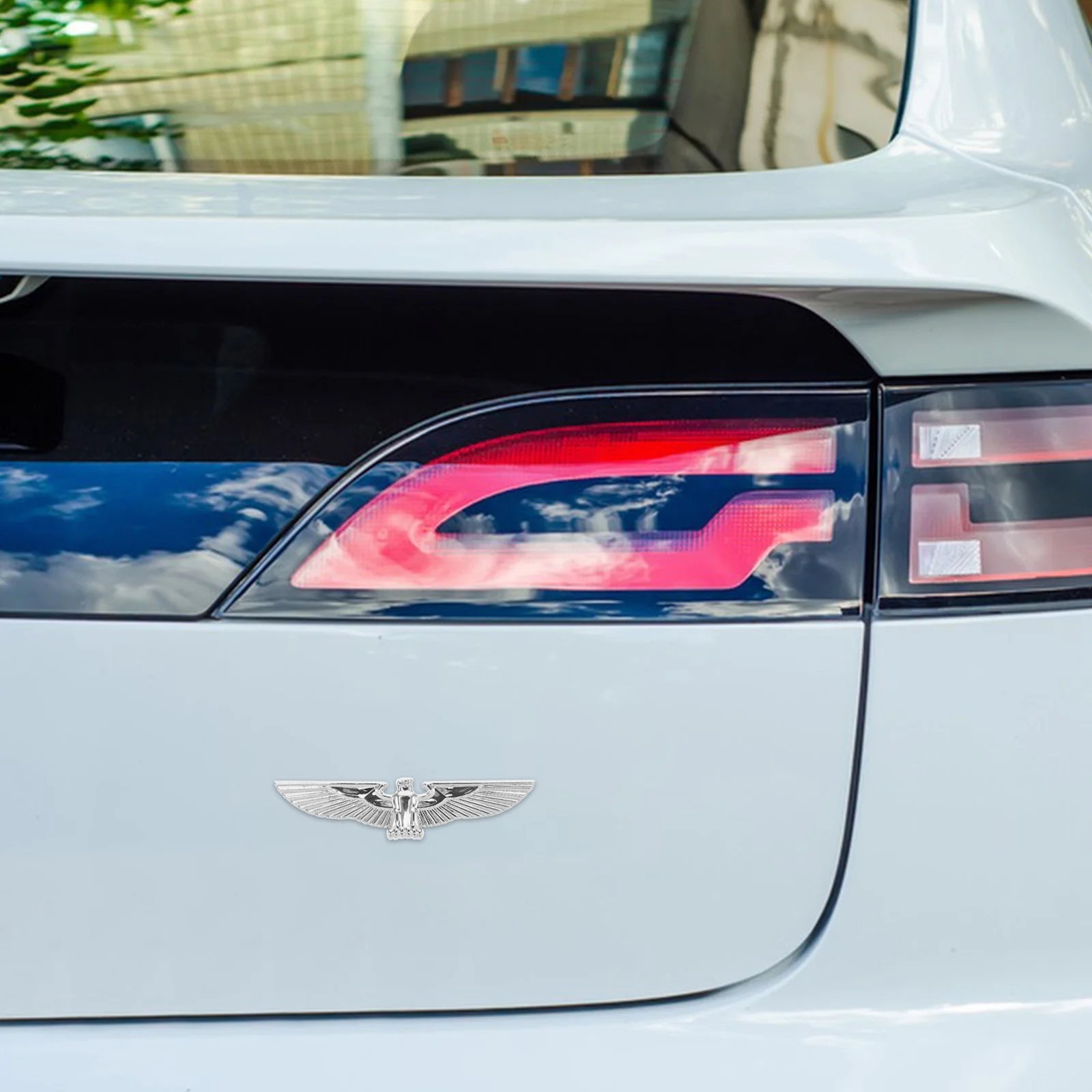 

Metal Eagle Car Decal 3D Flying Wing Design Durable Sticker For Suv Truck Hood Window Body Auto Exterior Decoration