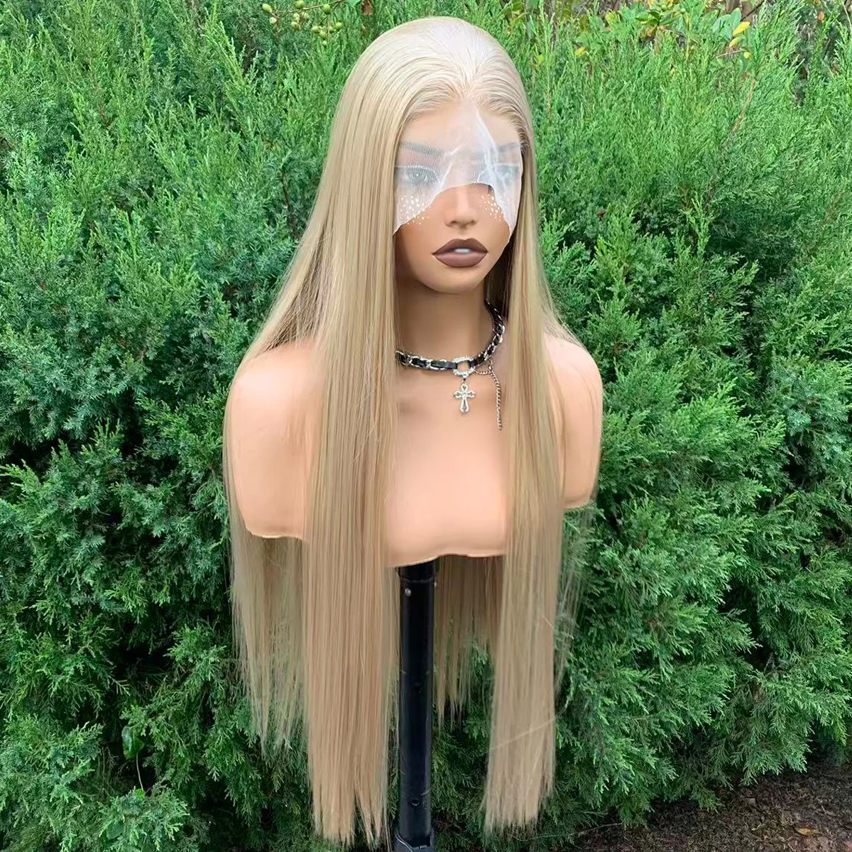 Perruque Lace Front Wig synthétique lisse et longue, blond cendré 13x4, perruque de Cosplay en Fibers de haute température pour femmes, utilisation quotidienne en fête