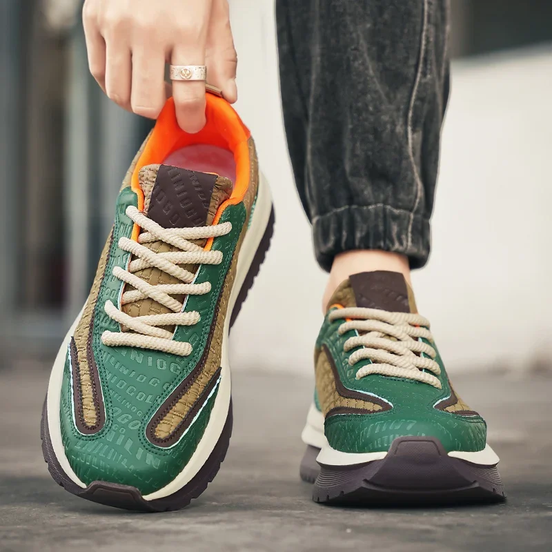 

2024 Winter New Specialty Thick Anti Slip Casual Sports High Quality Versatile Trendy Thick Soled Men's Shoes