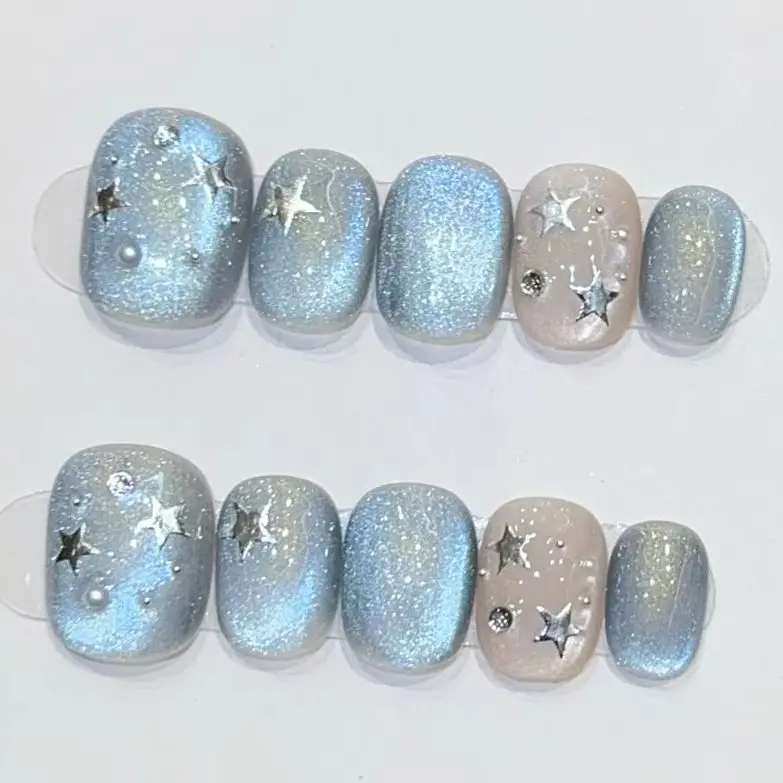 

10Pcs Blue Cute Cat Eye Fake Nail Glitter Silver Stars Wearing Nails Patch Set Artificial Short Round Fashion Press on Nail Tips