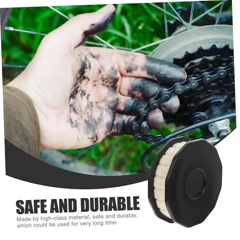 Tragbares Fahrradketten-Schmierwerkzeug mit Ölroller, sauberes Design für Outdoor-Fahrradtouren, Fahrradreparatur- und Wartungszubehör – Detail 4