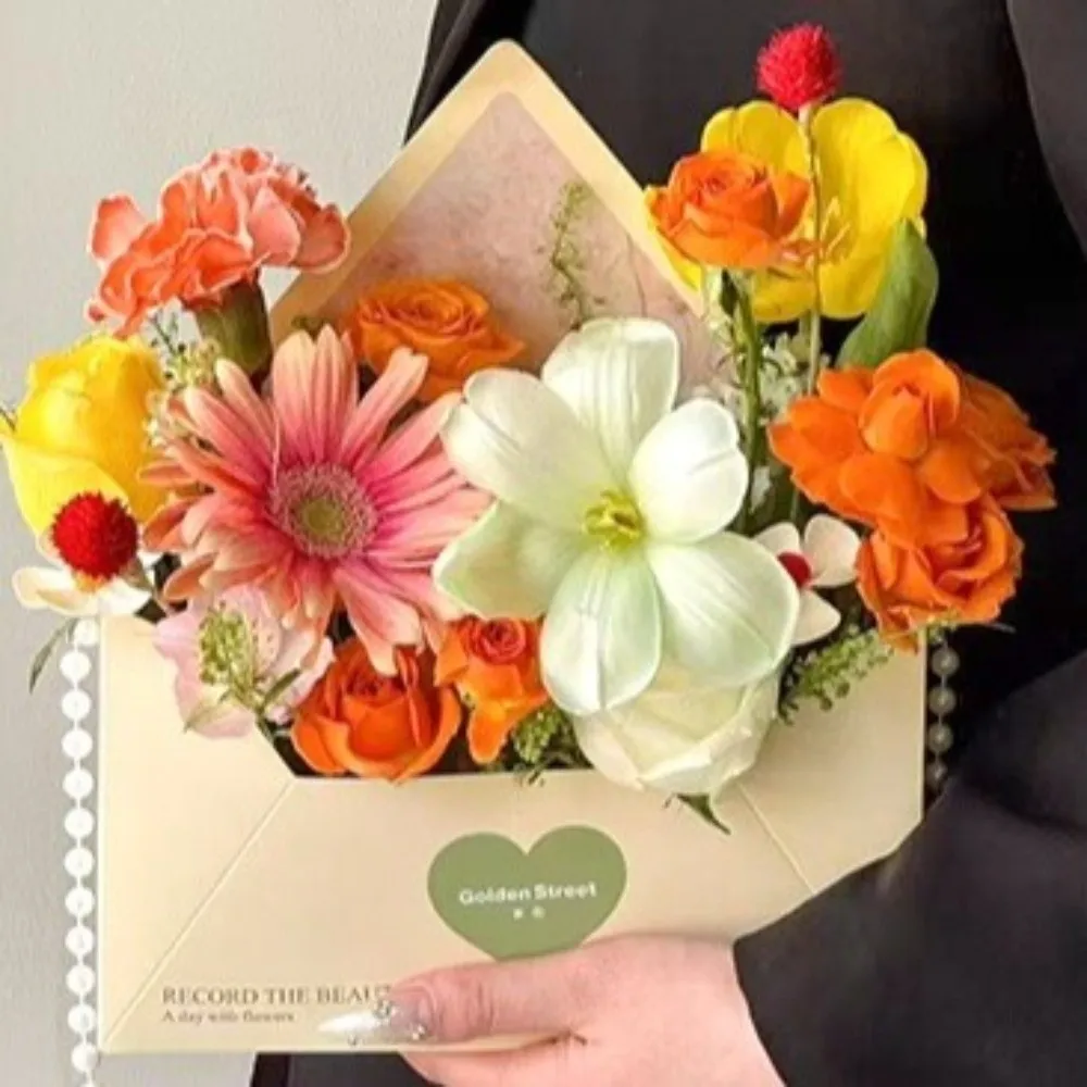 5 Pieces Romantic Flower Gift Box Portable Paper Floral Arrangement Box Folding DIY Gift Gift Wrapping Box Valentine's Day view 2