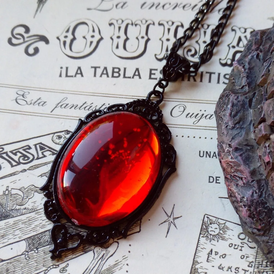 Amazon Foreign Trade Vintage Stardust Gothic Quartz Crystal Necklace Factory Direct Sale