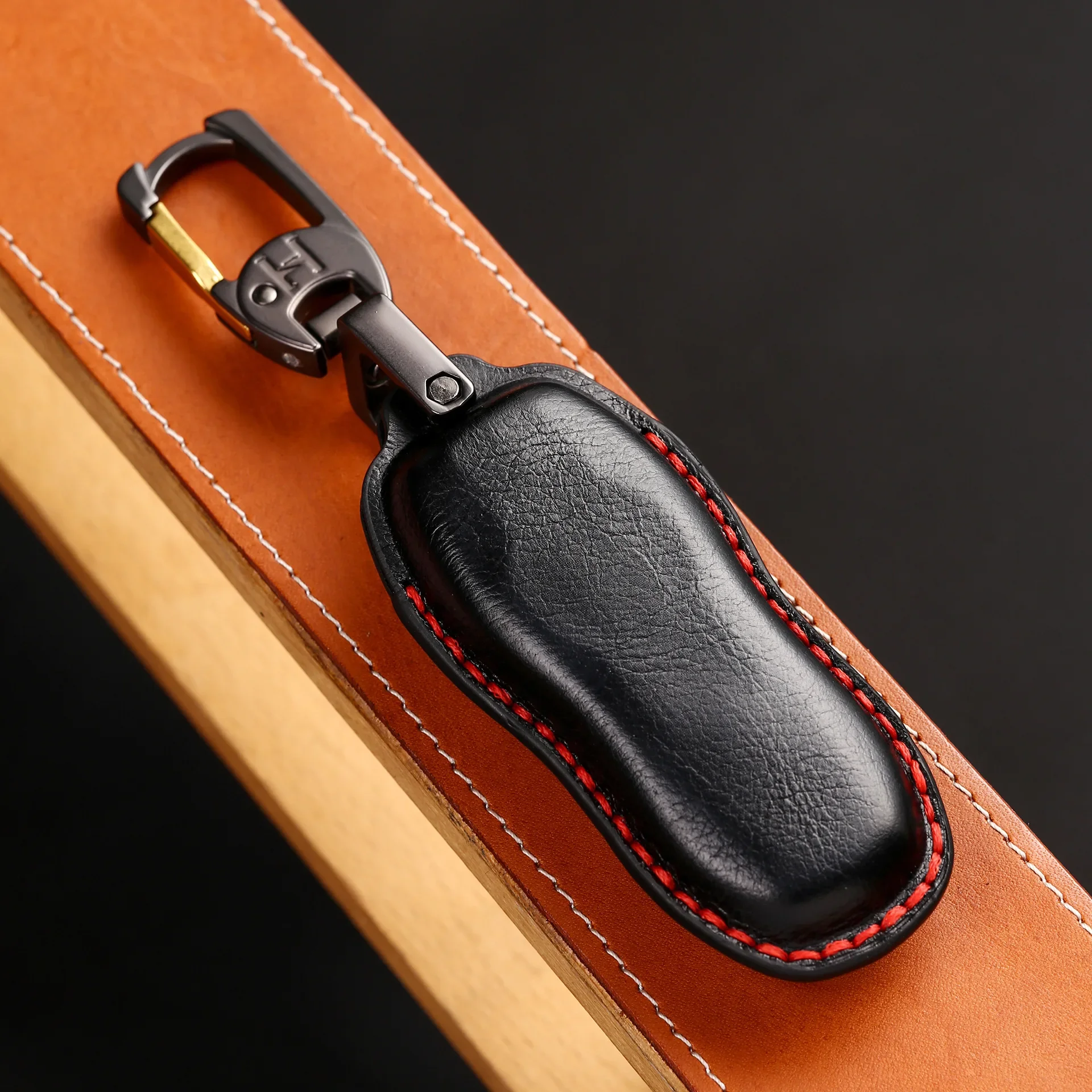 1 قطعة مفتاح السيارة الجلدية واقية غطاء بدون مفتاح مفتاح قذيفة لبورشه بوكستر 718 كايمان كايين باناميرا ماكان 911