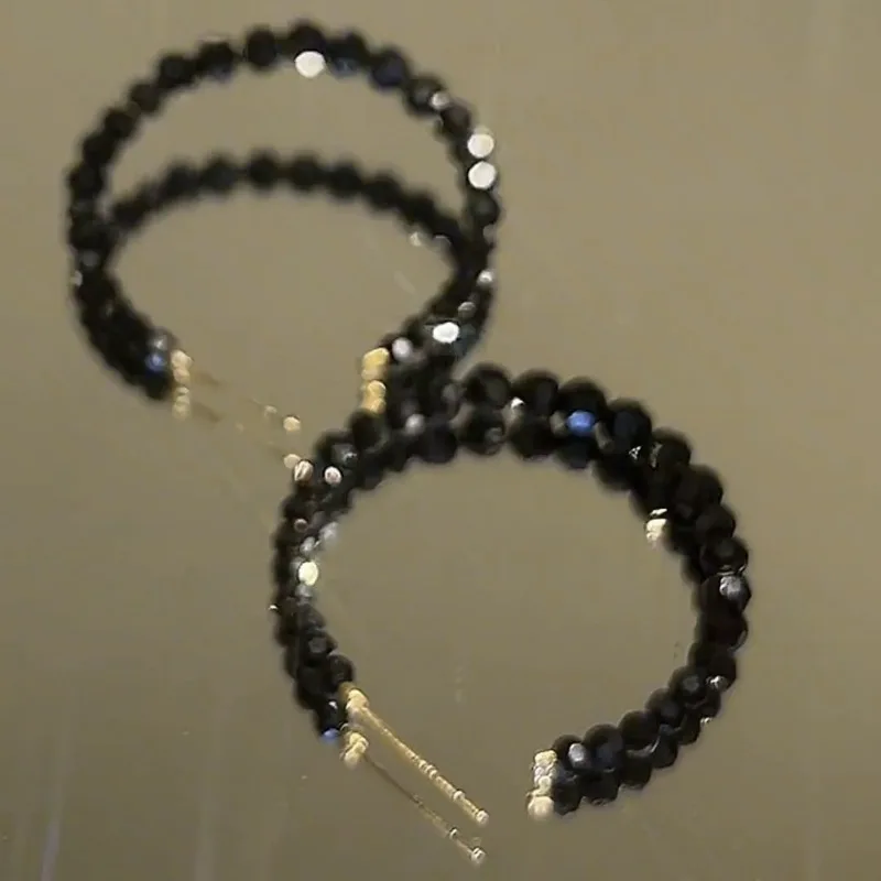 Neue Mode Einfache Trend Runde Schwarz Kristall Hoop Ohrringe Geometrische Ohrringe Frauen Elegante Exquisite Schmuck Geschenke Großhandel – Detail 2