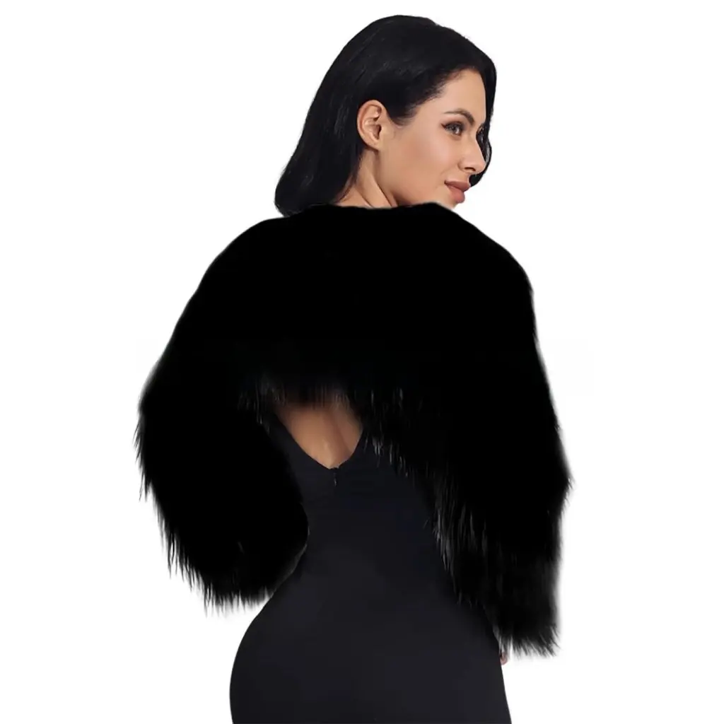 

High-End Solid Color Women's Fox Fur Outwear Ultra-Short Shawl Cloak European And American Style Fashion