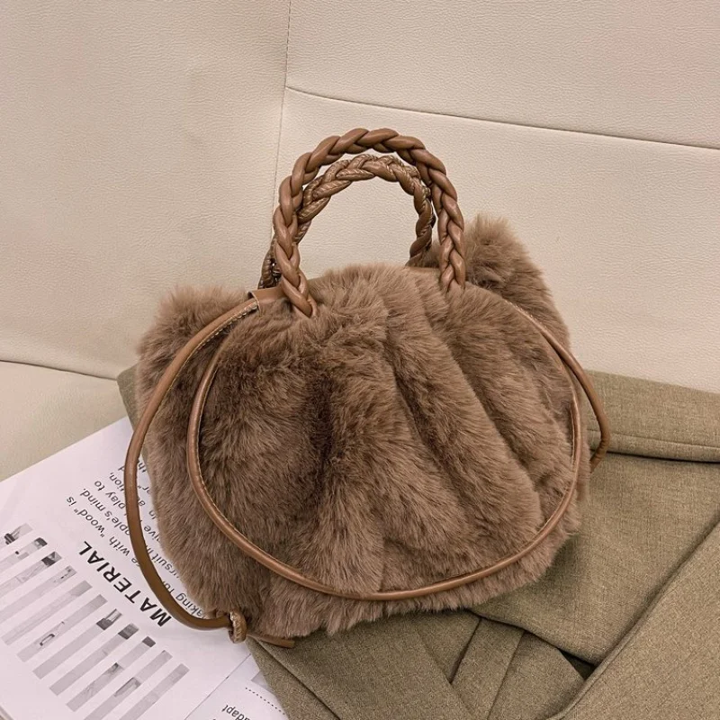 

2025 New High-end Luxury Brand Ladies Leather Tote Bag Famous Designer Casual Paris Vintage Fashionable Vibe​