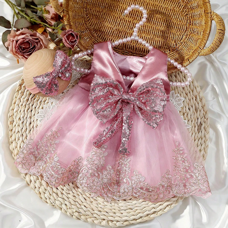 Ylsteed Newborn Photography Outfits Girl Big Bow Lace Dress with Glitter Bow Headband 100 Days Baby Girl Photoshoot Picture Gown